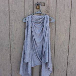 Grey Flowy Sleeveless Cardigan Vest Cloak